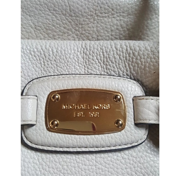 SOLD 🚫 - Picture 3 of 8